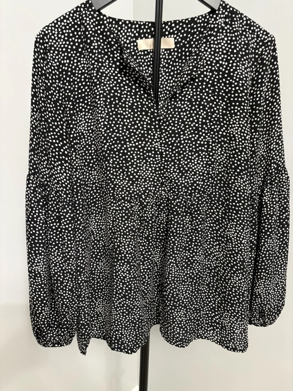 LOFT Black White Polka Dot Peplum Blouse Puff Sleeve Henley Top - Size S